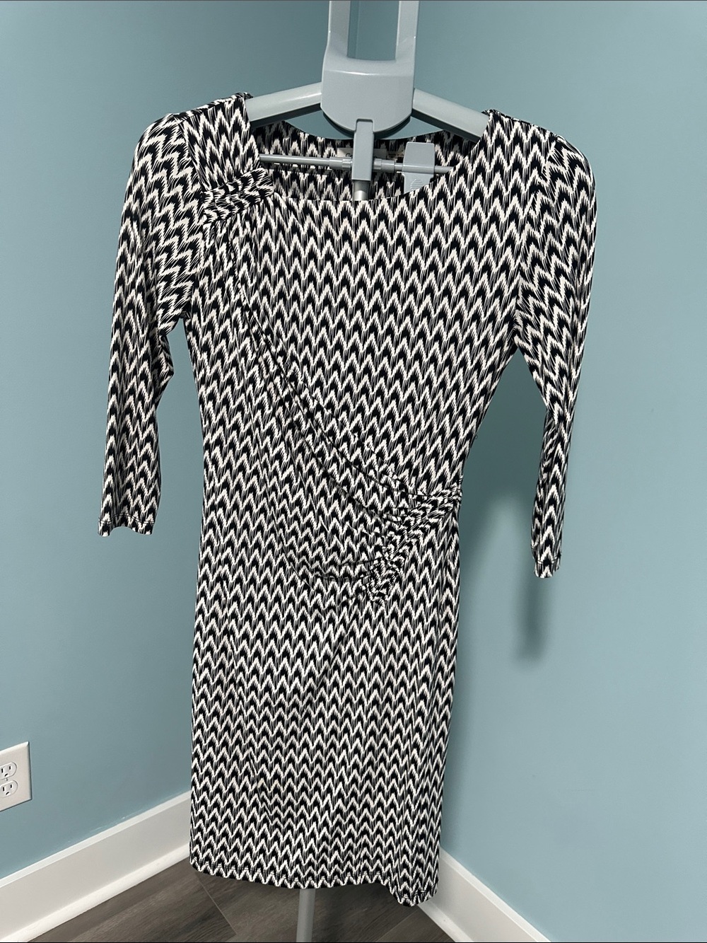 Calvin Klein Black and White Zigzag Wrap-Effect 3/4 sleeves Dress